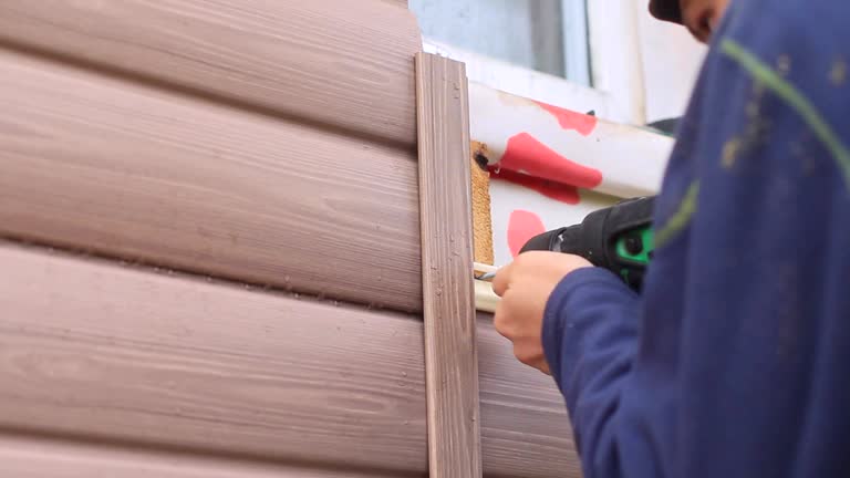 Affordable siding repair and maintenance services in Dayton, OH